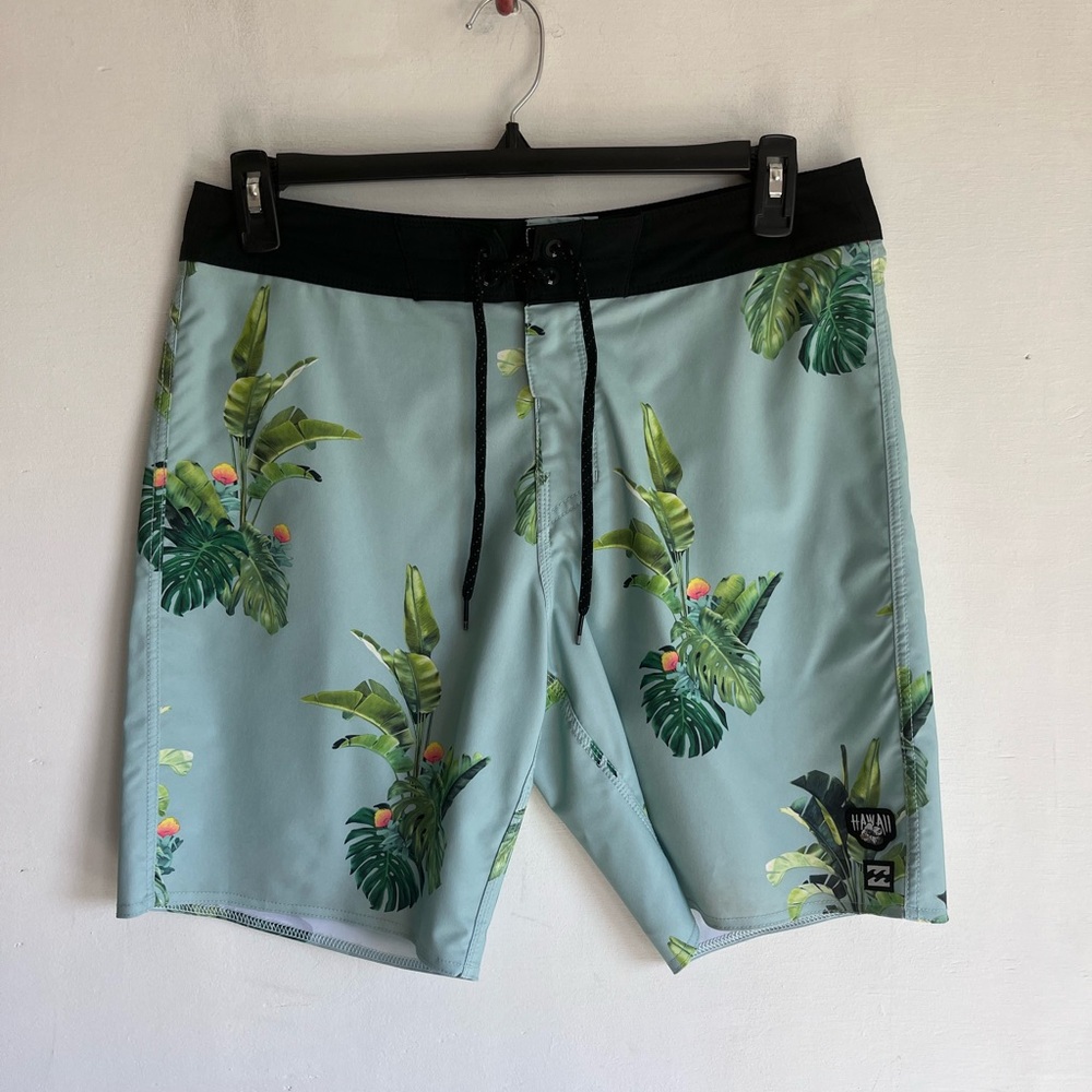 Billabong Gallery Artist Board Shorts Tropical Vibe, Green with black trim, 32
